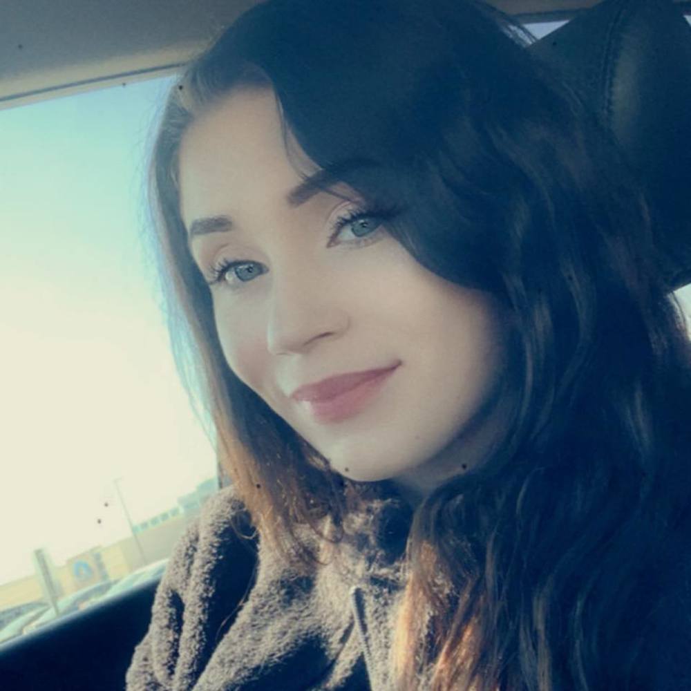 Meet your Posher, Tiff